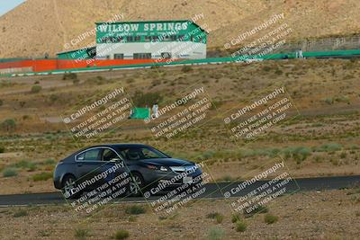 media/Jun-01-2025-CalClub SCCA (Sun) [[eae223c5dd]]/Group 1/Track Event 5/